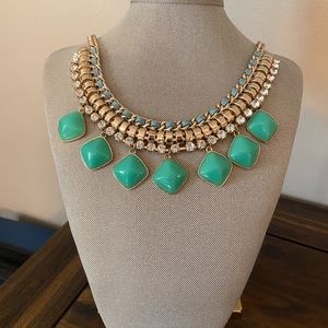 BEAUTIFUL teal necklace